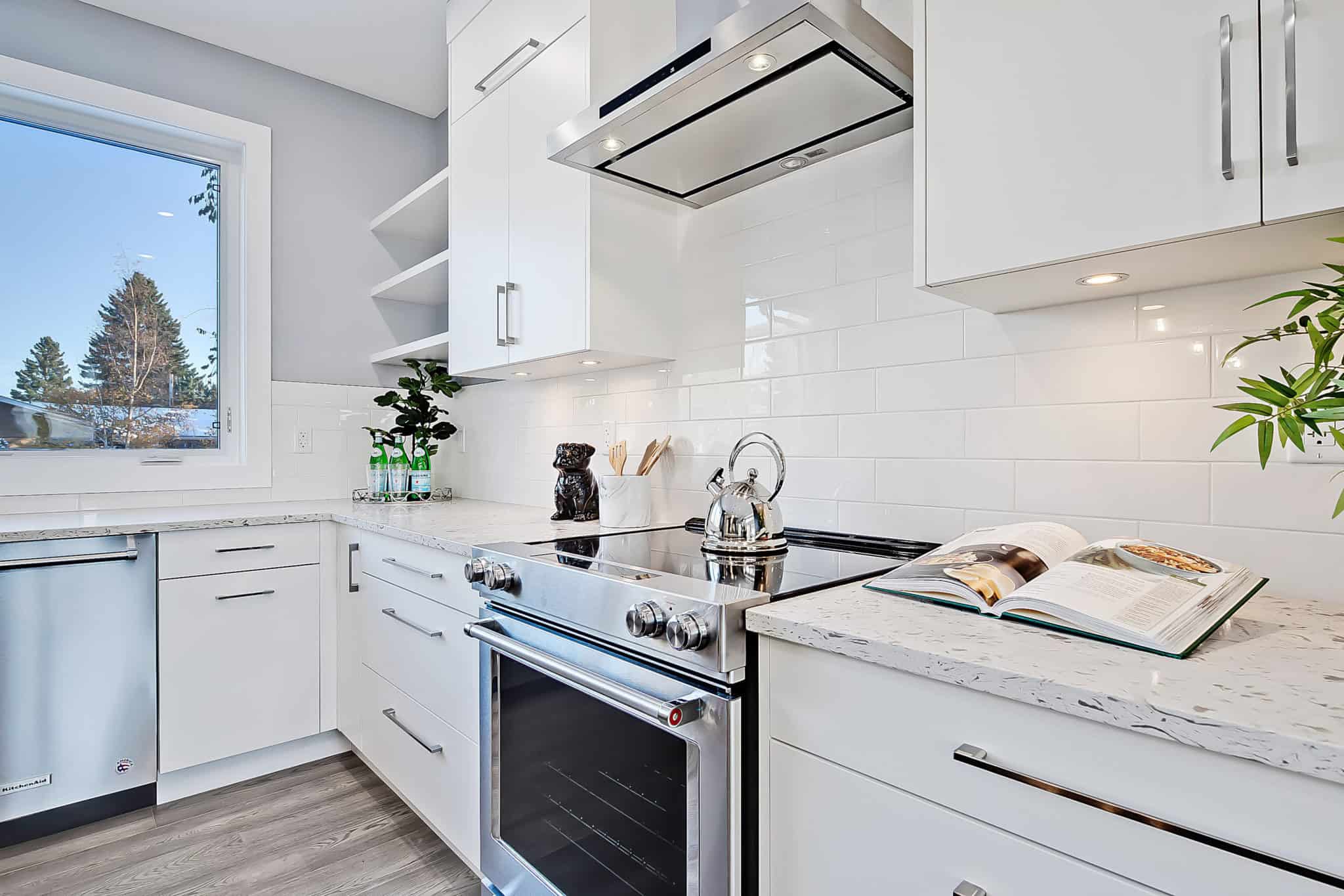 Kitchen & Bathroom and Showroom in Calgary