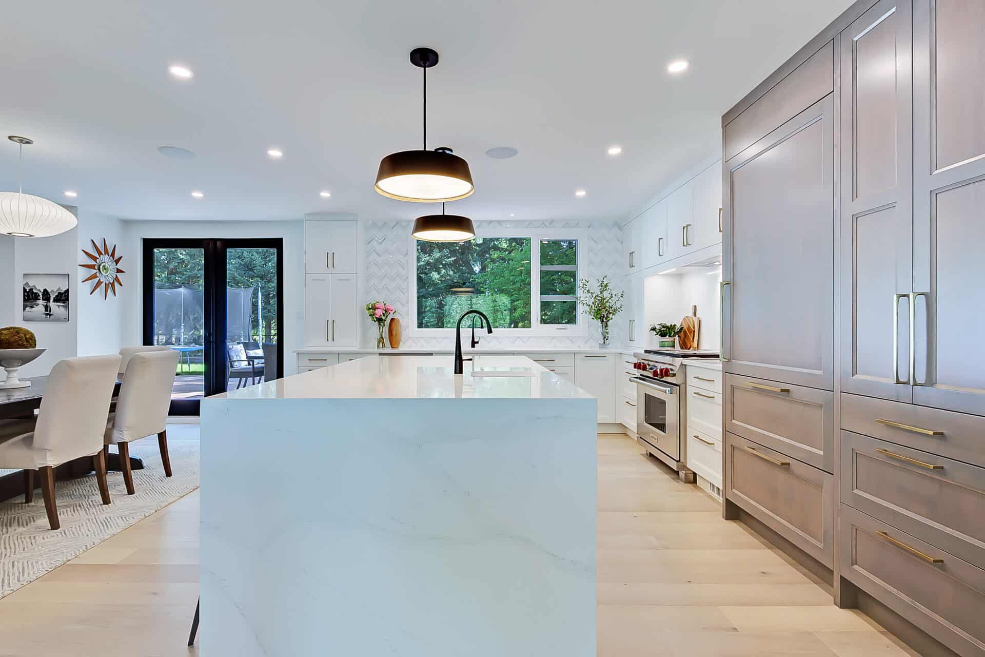 Custom Cabinets, Custom Kitchen and Bathroom Designers, Kitchen Renovations